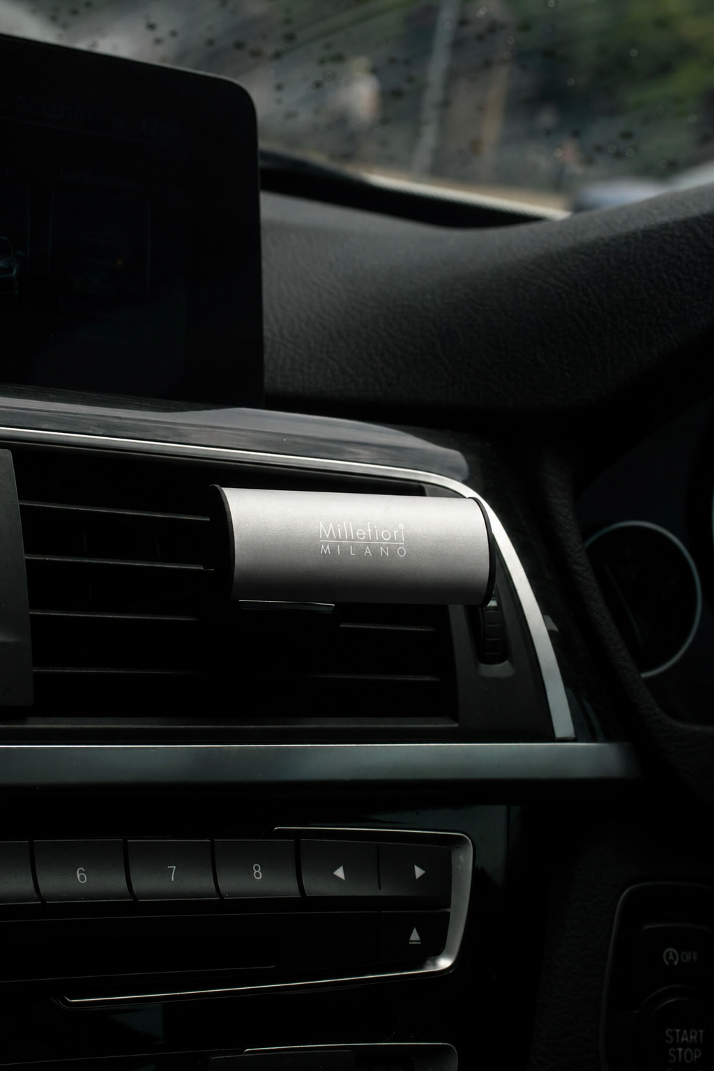 Car Air Freshener - Petals of Tobacco - Classic Silver